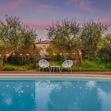 Podere Mencoini, Stylish With Private Pool And Olive Garden Scrofiano